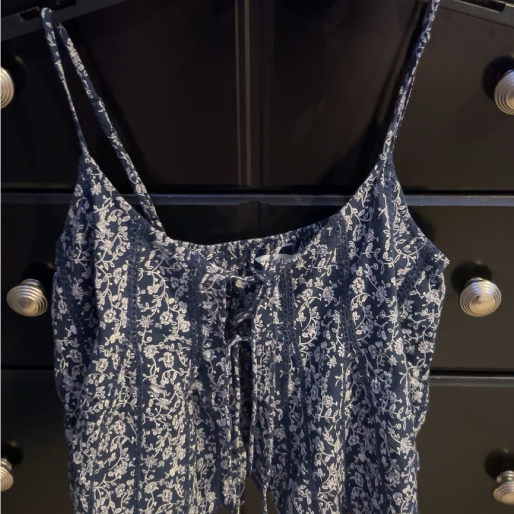 American Eagle Outfitters Navy and White Patterned Blouse